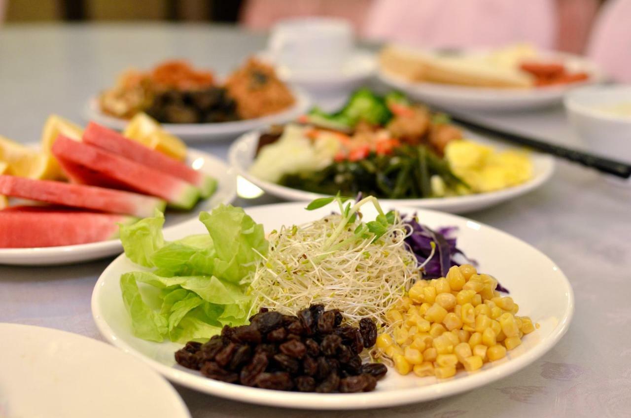 Ever Delightful Business Hotel Chiayi City Luaran gambar