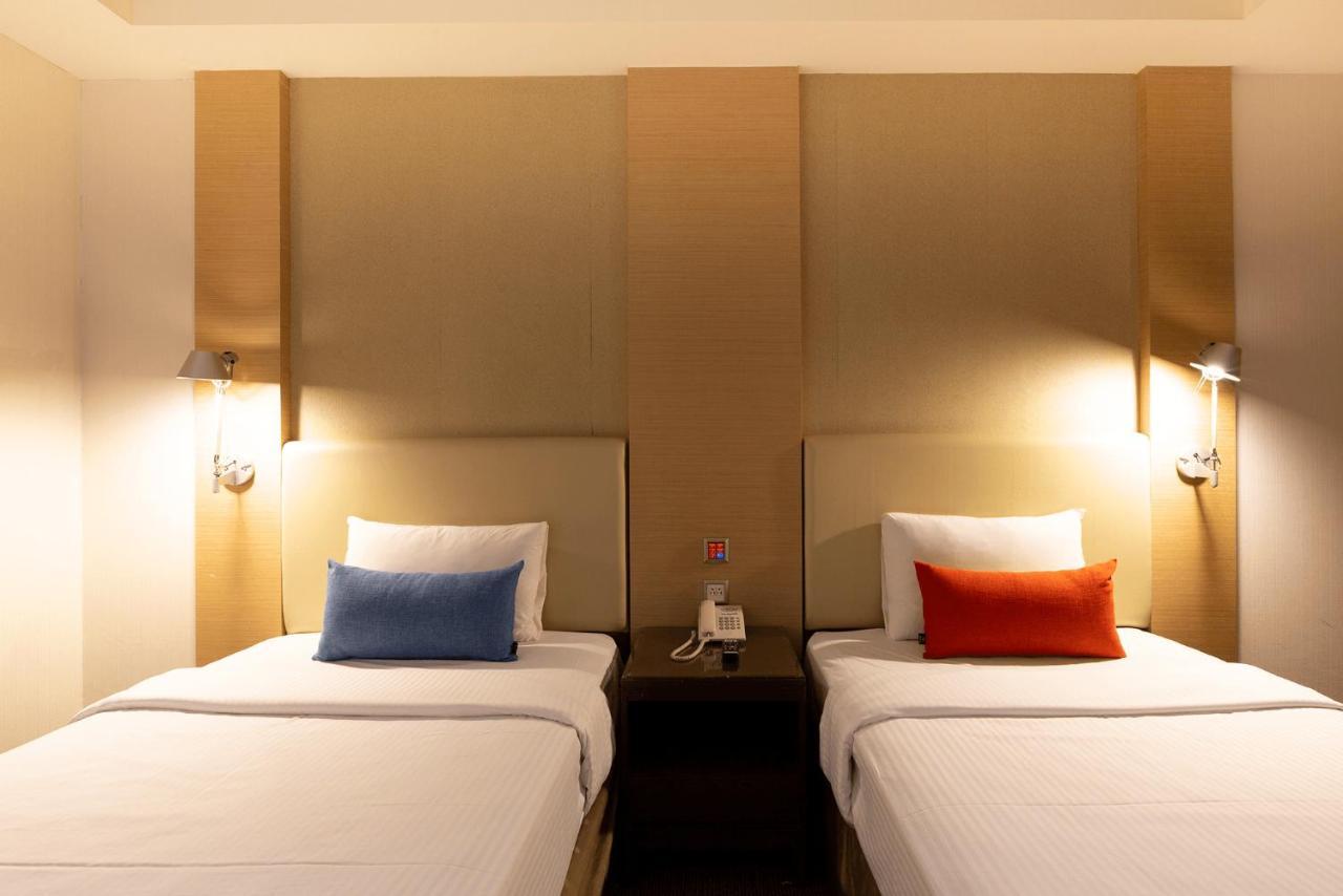Ever Delightful Business Hotel Chiayi City Luaran gambar